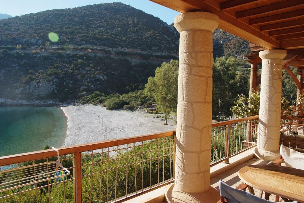 Secret Arcadia Bay - Maisonette Breathtaking Sea & Mountain View-Just On The Beach Agios Andreas  Экстерьер фото