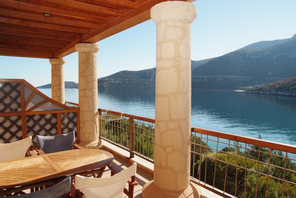 Secret Arcadia Bay - Maisonette Breathtaking Sea & Mountain View-Just On The Beach Agios Andreas  Экстерьер фото